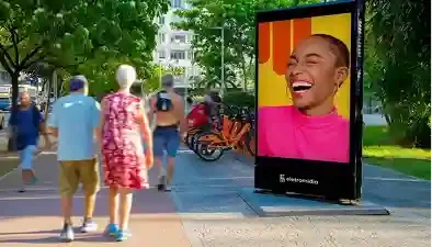 Imagem ilustrativa de Anuncie nas ruas